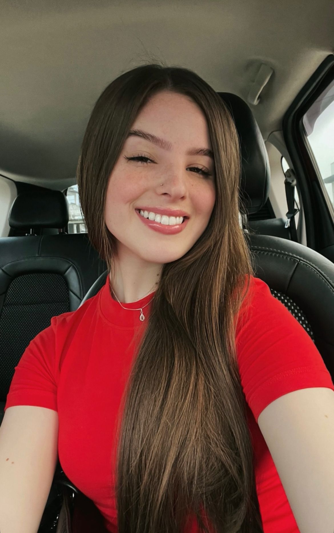 <em>Camila R</em>
